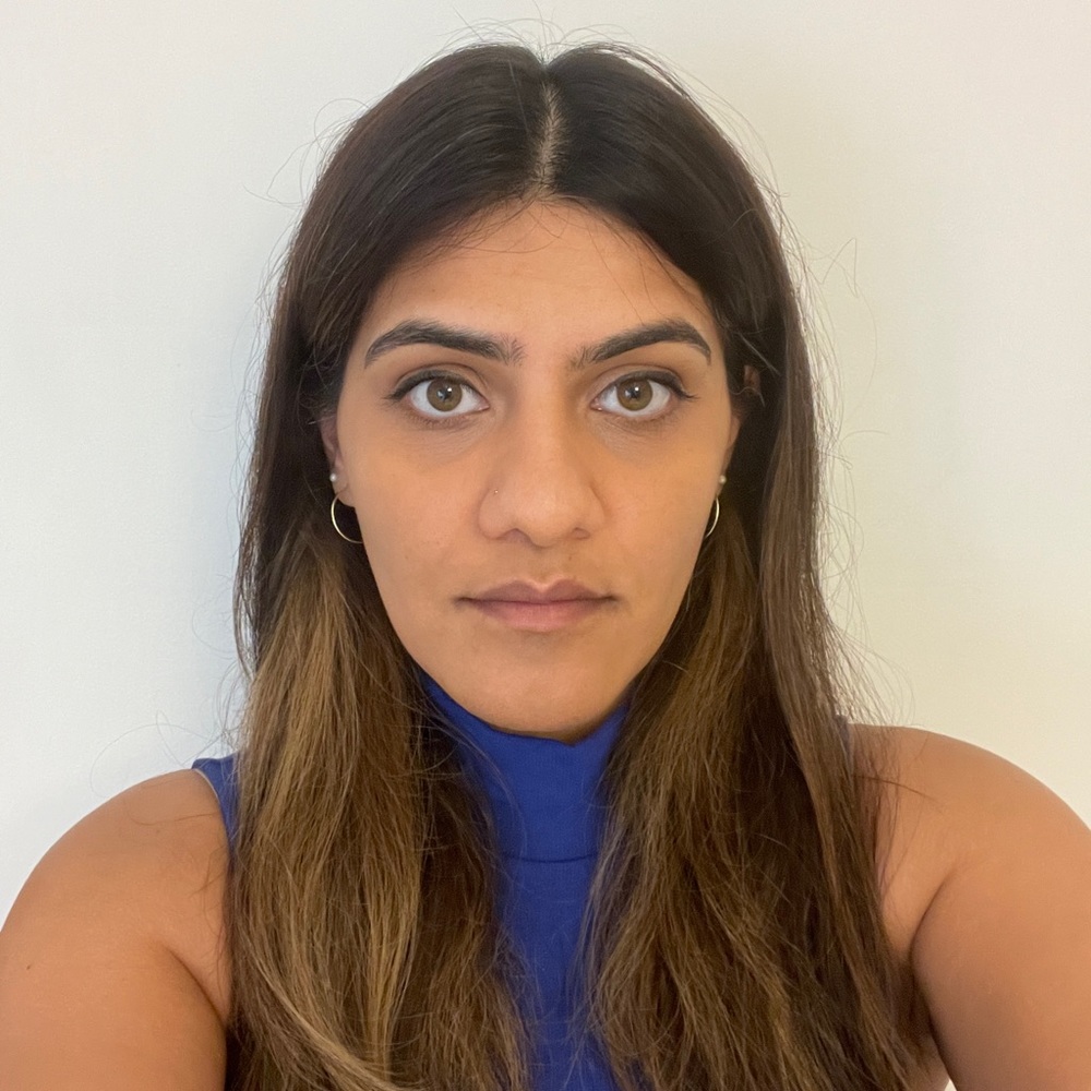 Meet your Posher, Priya